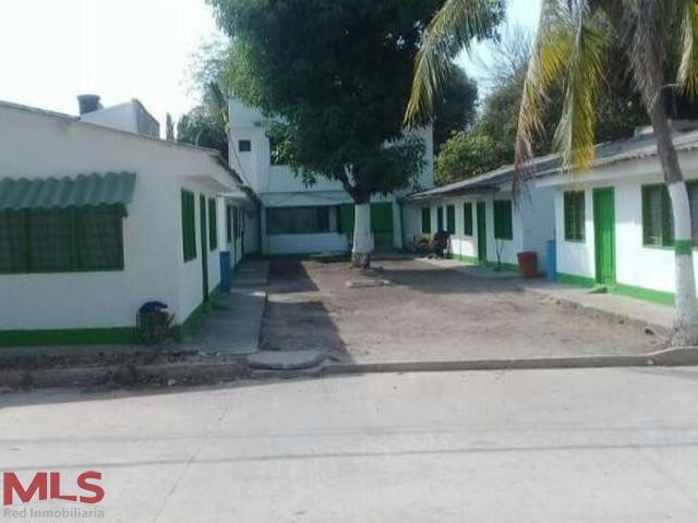 Lote con cabañas en venta en Coveñas, Sucre. covenas - v guayabal