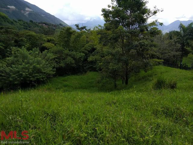 Lote en venta ubicado en La Siria, Ttiribí. titiribi - la albania