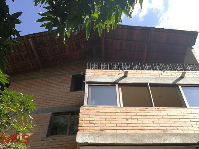 Casa con hermosa vista!! envigado - zuniga