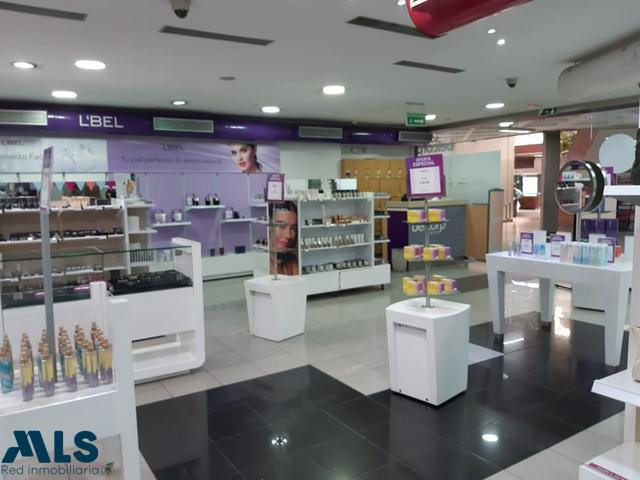 Se vende local en Occidente, sector Caribe medellin - caribe