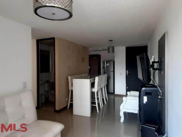 Apartamento en Edificio con excelente vista bello - niquia