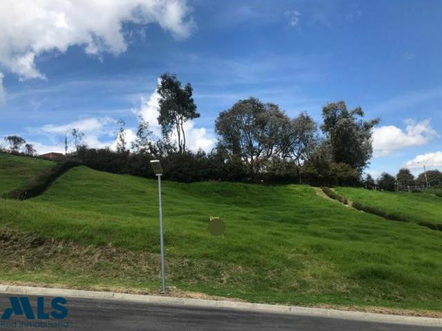 Hermoso lote en el alto de las palmas envigado - alto de las palmas