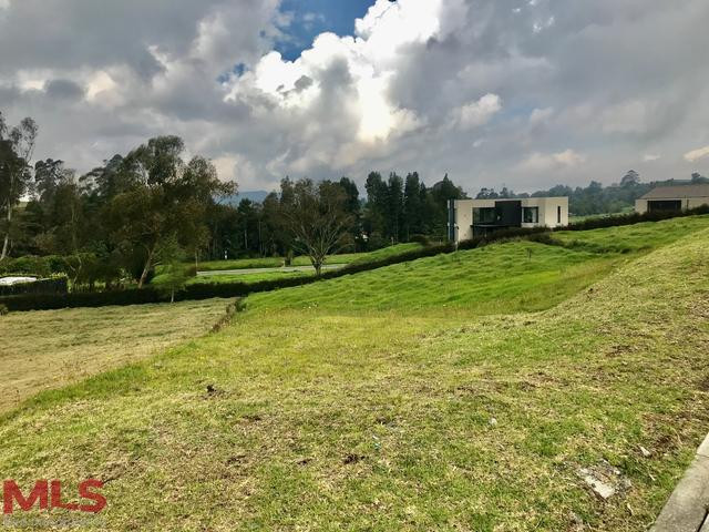 Hermoso lote en parcelacion envigado - alto de las palmas