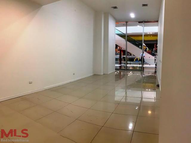 Local Comercial, Excelente Ubicacion medellin - el tesoro
