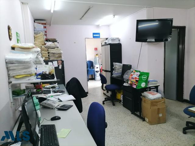 Oficina en ubicación inmejorable medellin - centro