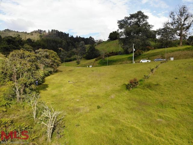 Oportunidad de construir la casa de tus sueños! el-retiro - v el chuscal