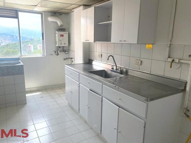 Amplio apartamento en parte baja de Robledo medellin - robledo