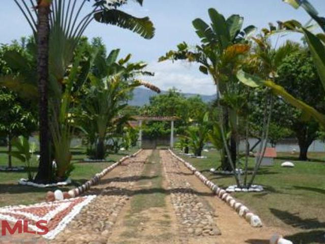 Precio de oportunidad-terreno! melgar - valle de lanceros