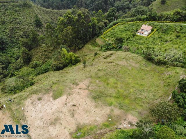 Lote cerca a la ciudad con explanación y excelente vista envigado - el salado