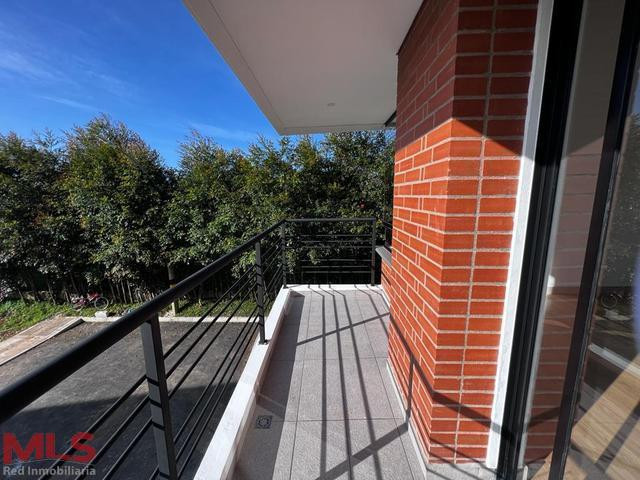 Exclusiva Casa en Venta en La Ceja la-ceja - urbano la ceja