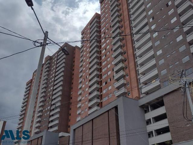 Para estrenar, iluminado , acabados modernos bello - amazonia