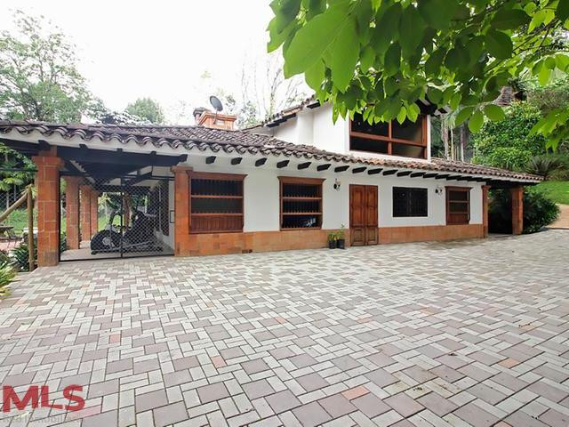 Hermosa casa finca campestre en venta en Rionegro rionegro - v cuchillas de san jose