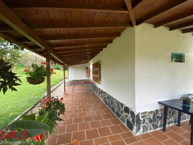 Vendo Casa Campestre en Vereda Cabeceras rionegro - v cabeceras