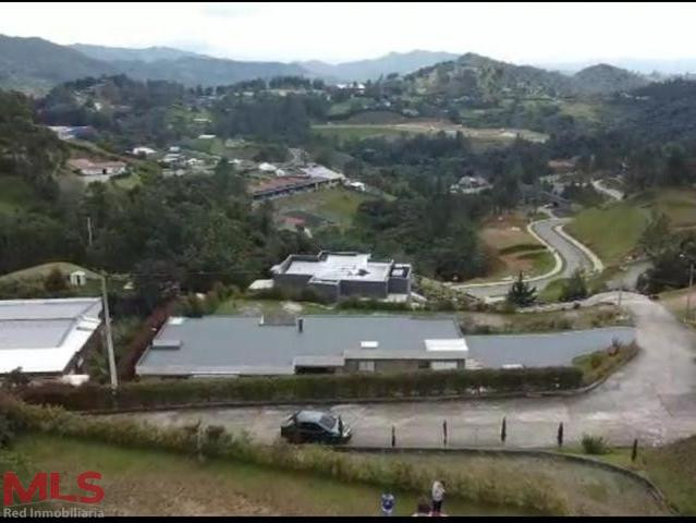 venta de hermoso lote en altos del escobero envigado - alto del escobero envigado