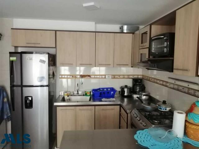 Apartamento con bonitos acabados itagui - el guayabo