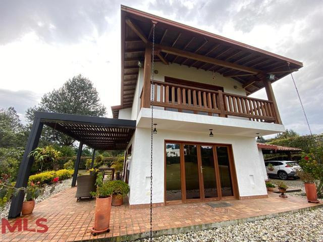 VENDO CASA CAMPESTRE SECTOR CIMARRONAS RIONEGRO rionegro - v cimarronas rionegro