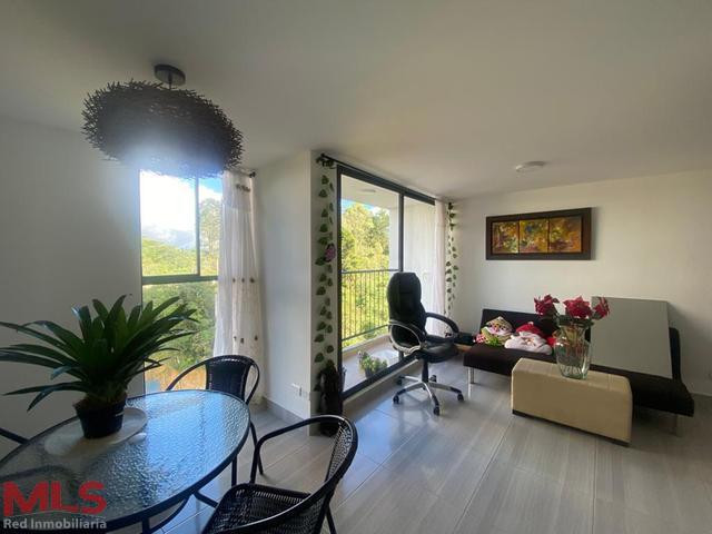 VENDO APARTAMENTO CON VISTA A ZONA VERDE rionegro - tranvia