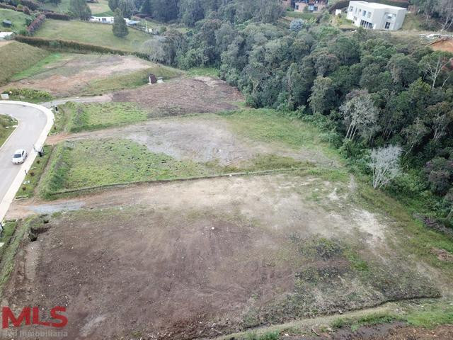 Lote totalmente plano y aprovechable envigado - alto de las palmas