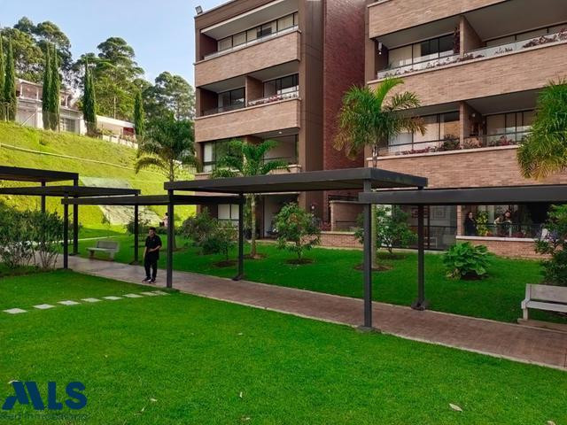 APARTAMENTO PARA LA VENTA SENIOR CLUB EL VERGEL envigado - alto del escobero envigado