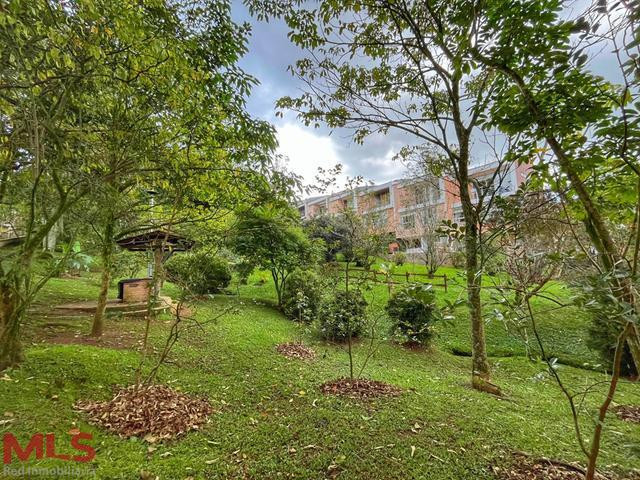 Moderna casa unidad con piscina la-estrella - la aldea