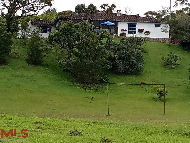 Casa finca en Cabeceras rionegro - cabeceras