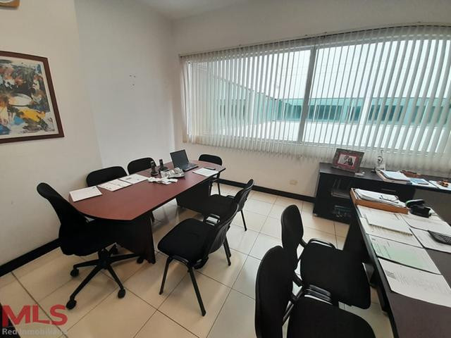 OFICINA EN VENTA CERCA A LA TERMNAL DEL SUR medellin - guayabal