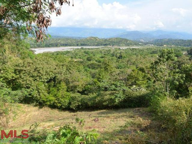 HERMOSO LOTE EN SANTA FE DE ANTIOQUIA santa-fe-de-antioquia - v sorrento