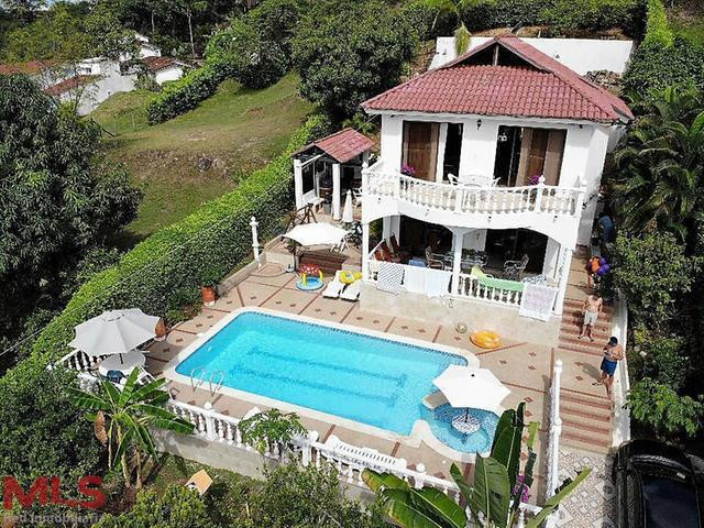 Hermosa casa Campestre con Piscina, Jacuzzi, BBQ melgar - la herradura