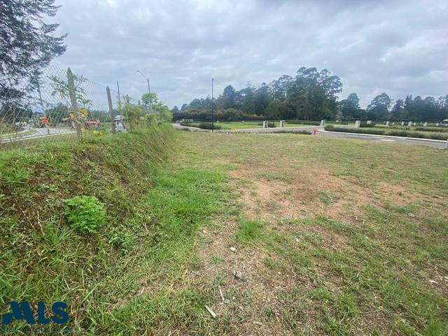 CESION DE DERECHOS LOTE RESIDENCIAL EN PARC. LLANO GRANDE rionegro - v llanogrande