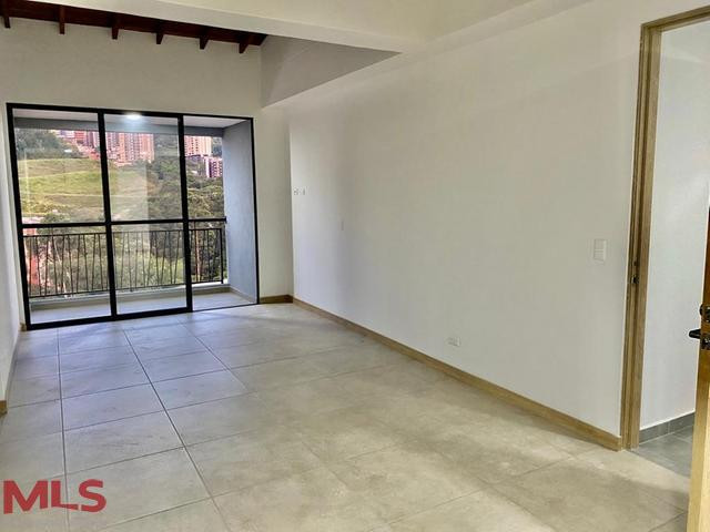 Apartamento nuevo a pocas cuadras de la U. de Envigado envigado - rosellon