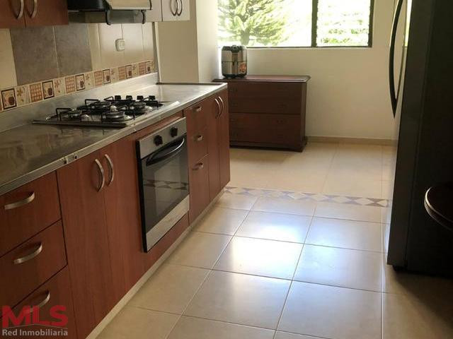 Hermoso apartamento en loma televida medellin - loma televida