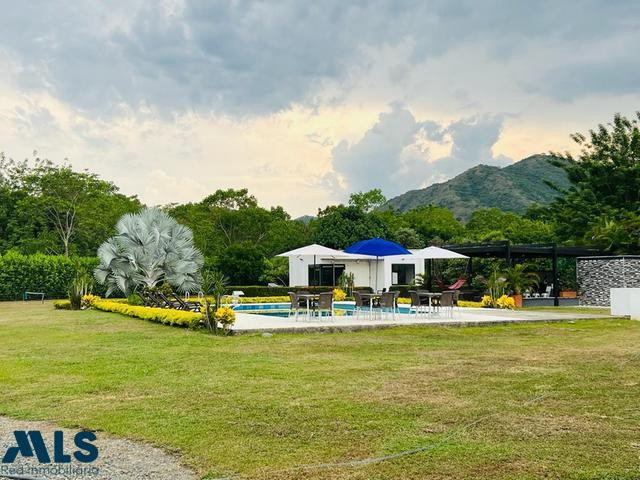 Ven y conoce esta finca de recreo en Venta en el municipio de Santa fe de Antioquia santa-fe-de-antioquia - v obregon