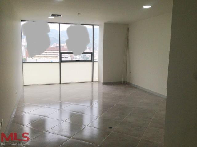 OFICINA CON UNA EXCELENTE UBICACIÓN envigado - las vegas