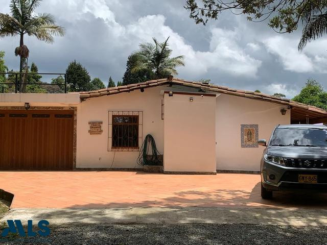 SE VENDE CASA FINCA EN GUARNE guarne - rural