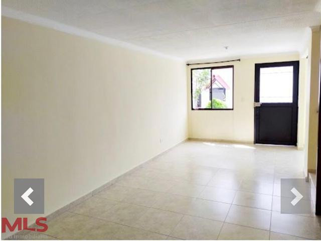 ESPECTACULAR CASA EN LA AVENIDA SUR pereira - avenida sur