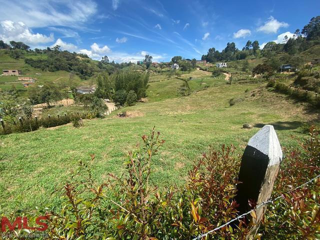 hermoso lote en el santuario vereda el carmelo santuario - autopista medellin bogota