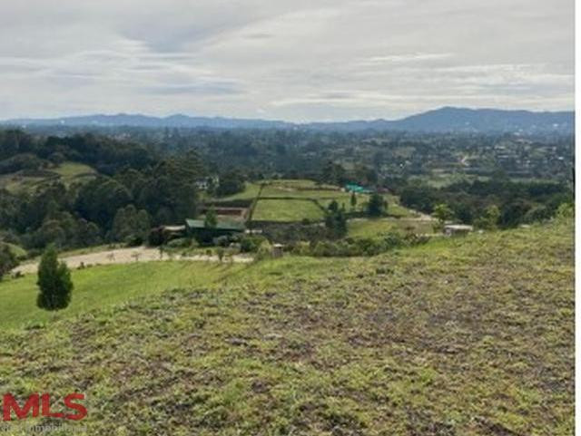 HERMOSO LOTE EN PARCELACION LLANOGRANDE HILLS rionegro - v llanogrande