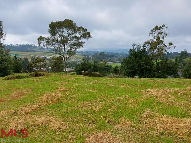 Lote de con hermosa vista envigado - alto de las palmas