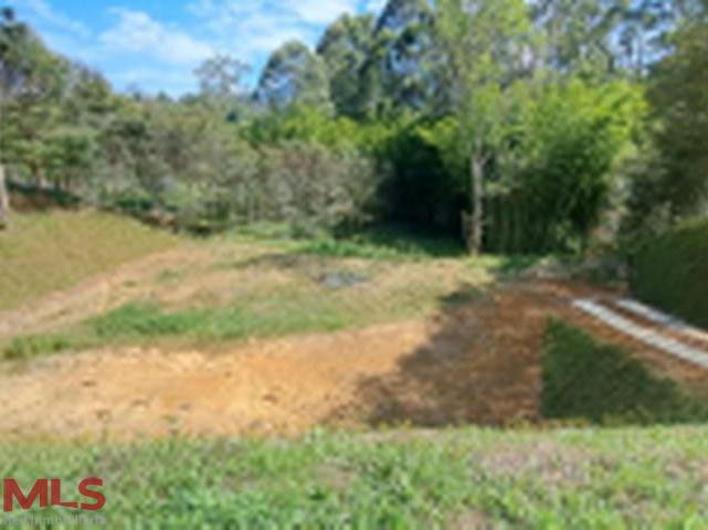 Hermoso lote con bosque el-carmen - v samaria