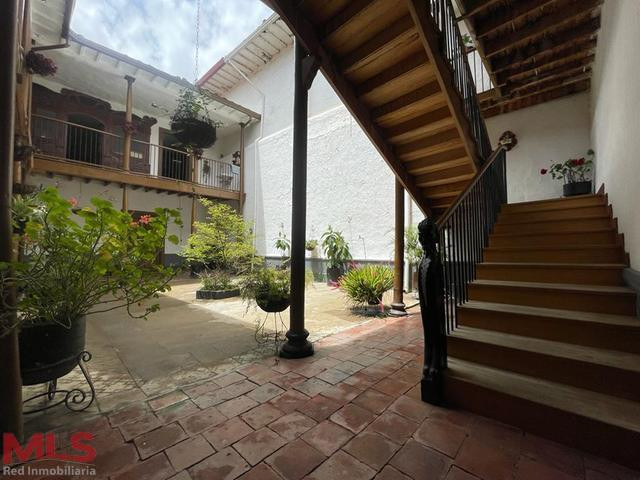 Espectacular casa patrimonio cultural en el retiro Antioquia el-retiro - centro