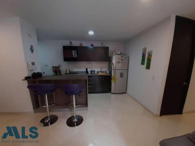 Apartamento cercano a mayorca. sabaneta - villas del carmen