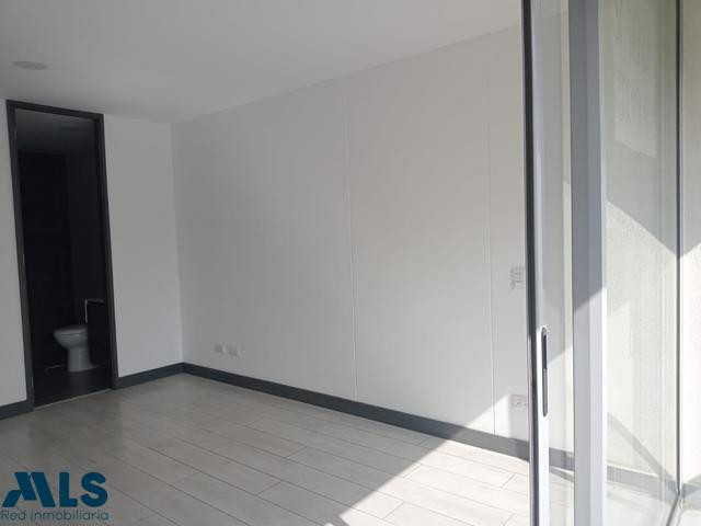 Apartamento ubicado en el sector Ciudad del Rio. medellin - el poblado