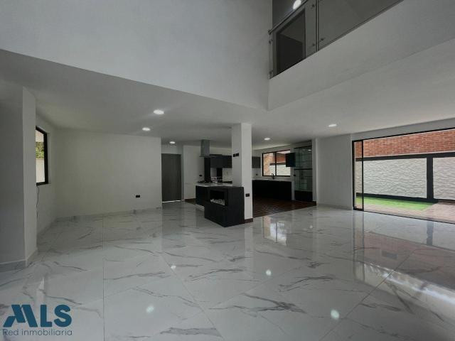 Hermosa casa en sabaneta Buen sector alta Valorizacion sabaneta - la doctora