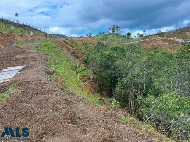 Lote en parcelación en El Retiro el-retiro - v lejos del nido