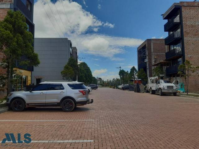 Lote comercial en Llanogrande rionegro - v llanogrande