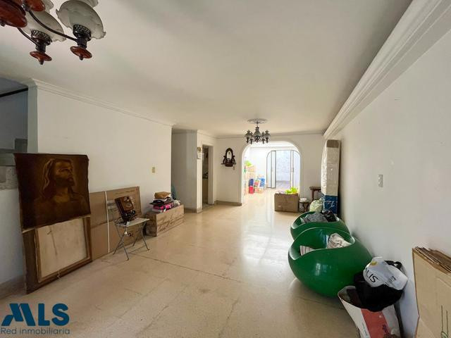 Casa en santa teresita medellin - almeria