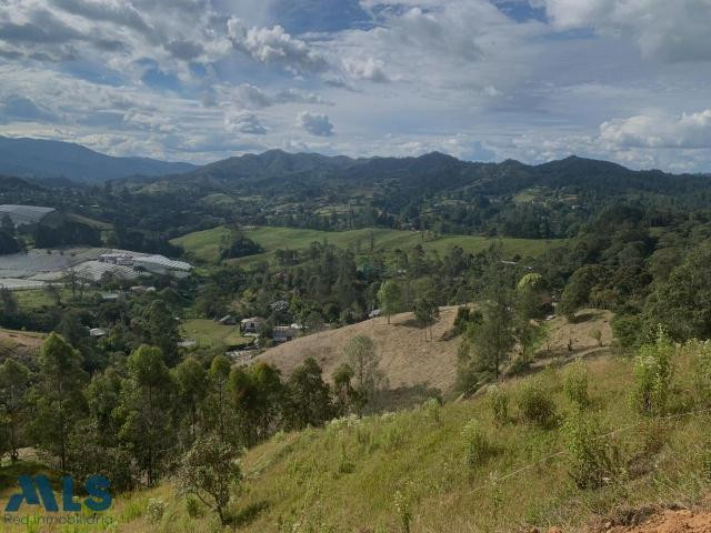 Lote con topografía mixta el-retiro - v pantanillo el retiro