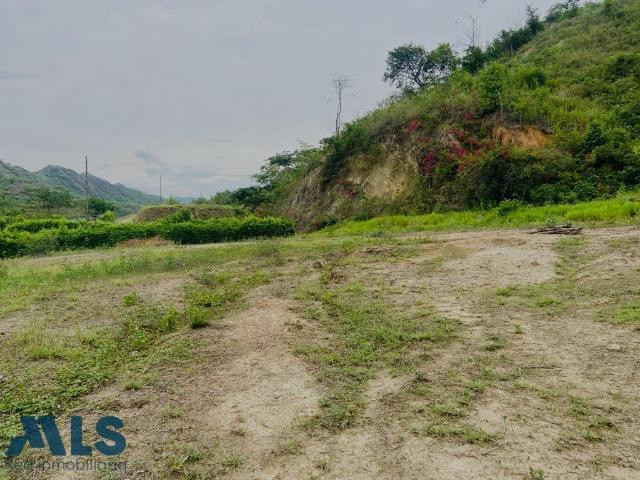 VENTA LOTE EN UNIDAD CERRADA VIA A SANTA FE DE ANTIOQUIA sopetran - sector el gaitero