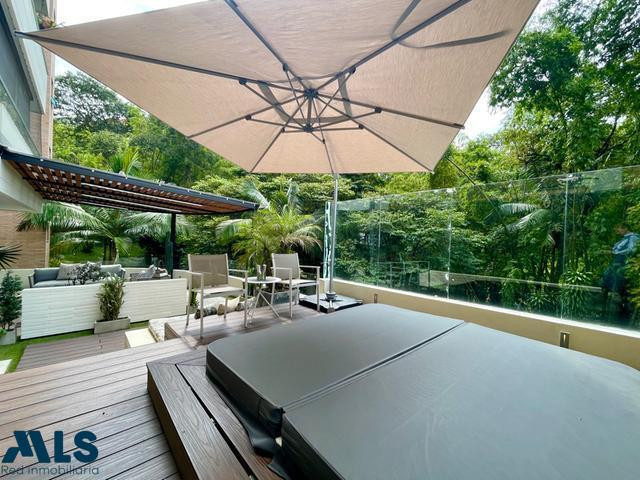 Apartamento en venta con terraza, Envigado, El Esmeraldal. envigado - el esmeraldal