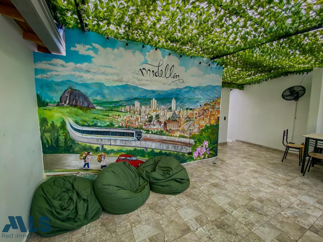 Casa Hostal para Inversión medellin - estadio